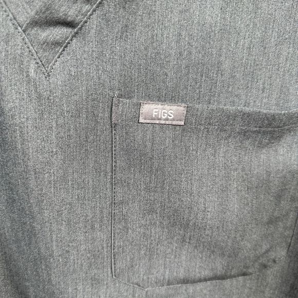 Figs Grey Short Sleeve Scrub Top Technical Collection Size Medium - Picture 2 of 8